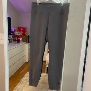 Women's Nike Leggings